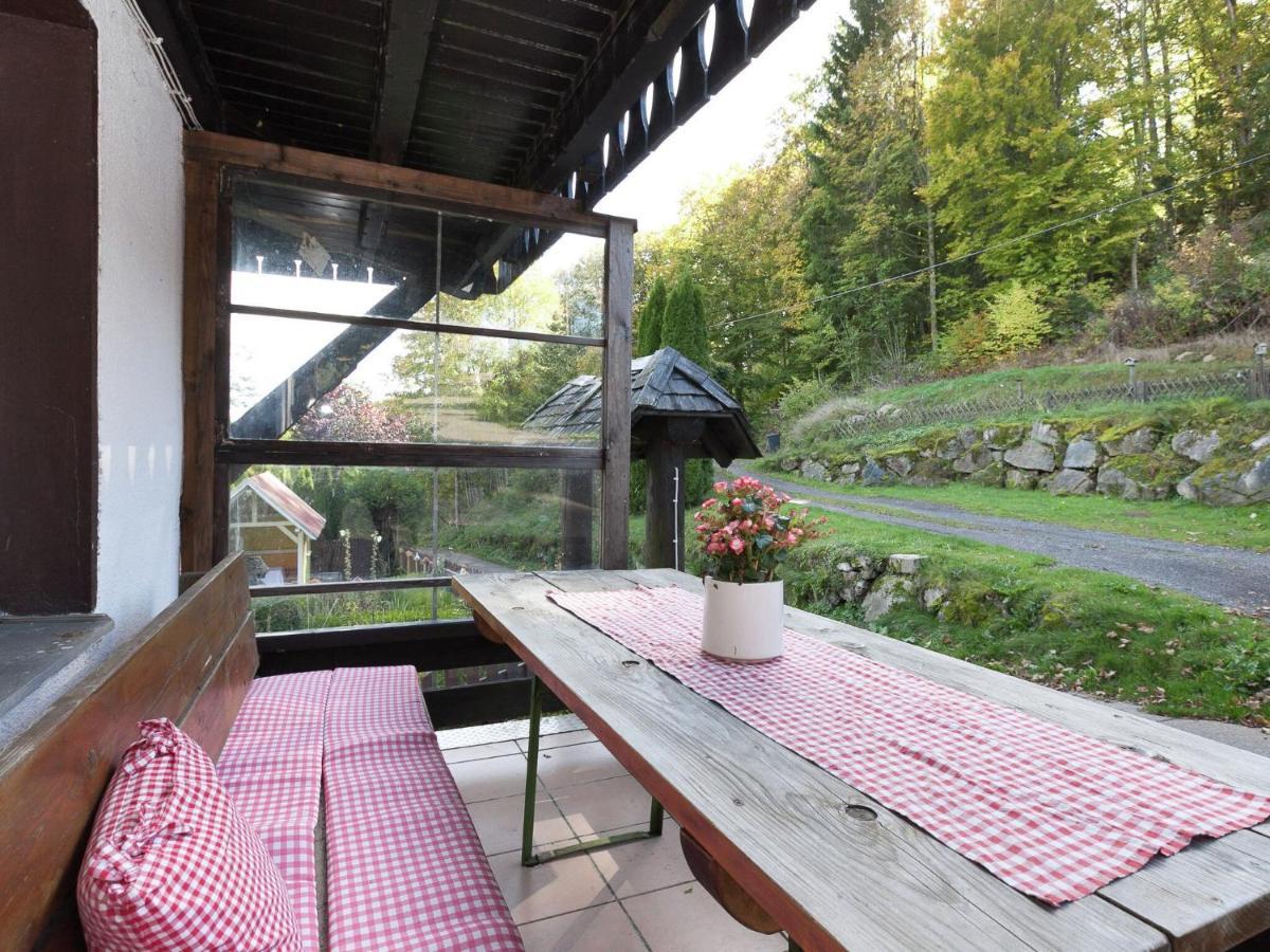 Cozy Holiday Apartment In The Black Forest Dachsberg im Schwarzwald ภายนอก รูปภาพ